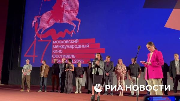 Песков надеется, что прокатчики обратят внимание на новый фильм Кеосаяна2
