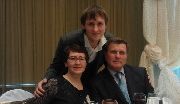 «Два великих стихотворения воплотились в бронзе»: скульптор Андрей Коробцов рассказал о работе над Ржевским мемориалом
