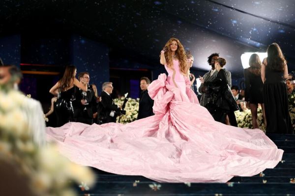 Удачи и провалы на Met Gala 2025: звезды удивляли и шокировали нарядами1