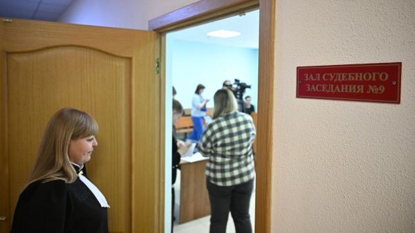 Рэпер Апачев провел концерт в ДНР в честь дня республики1