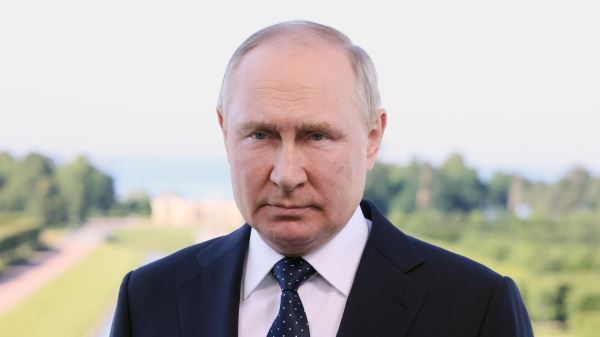 России важны прорывы в технологиях, спорте и искусстве, заявил Путин1
